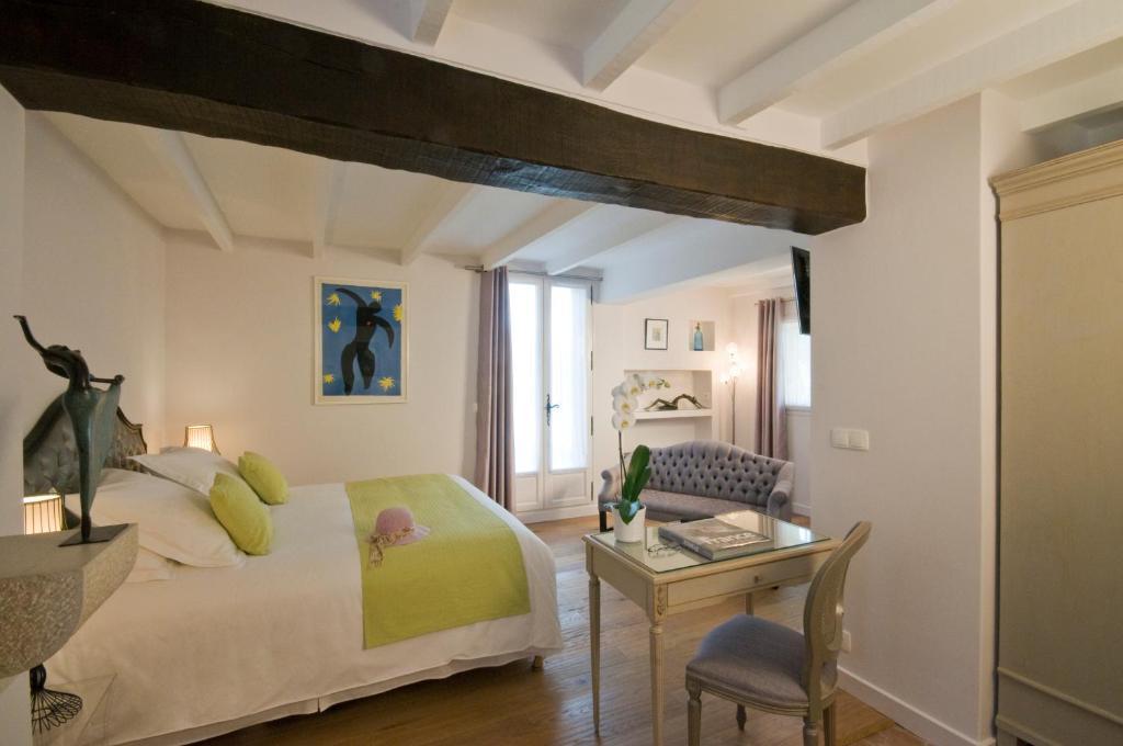 Le Mas Du Chanoine Saint-Paul-de-Vence Szoba fotó